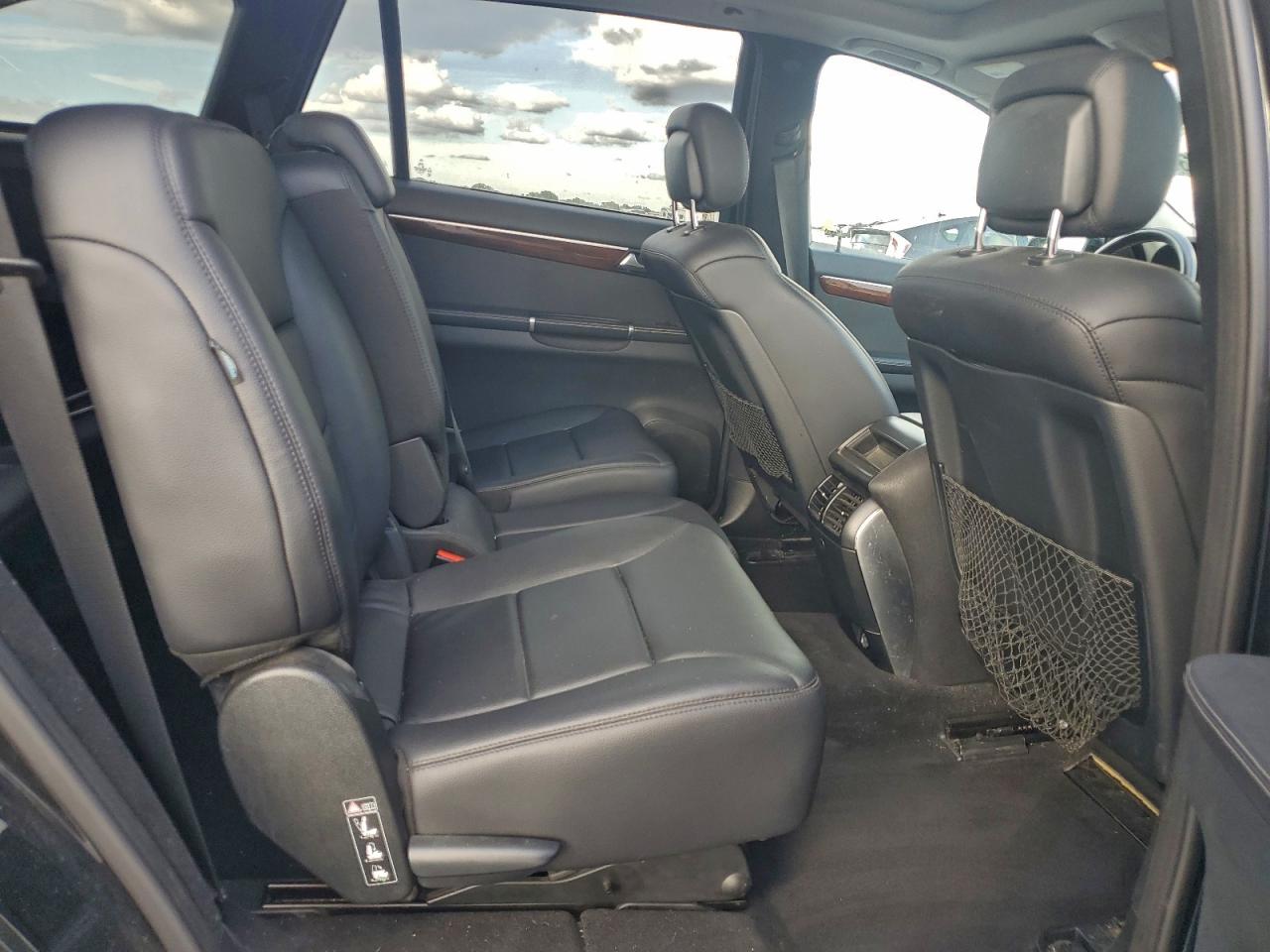 MERCEDES-BENZ R-CLASS 350 4MATIC