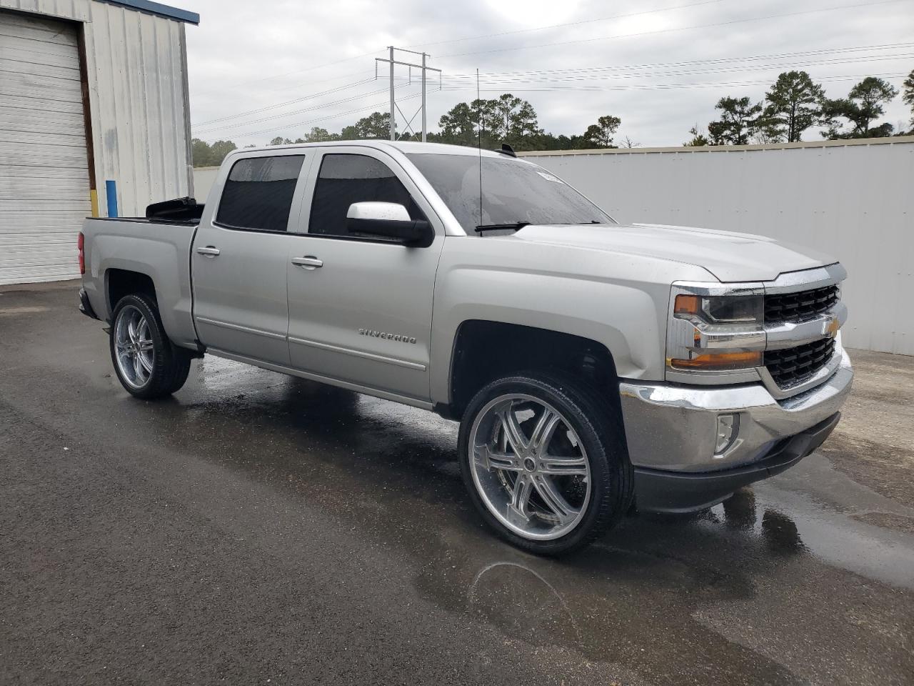 CHEVROLET SILVERADO C1500 LT
