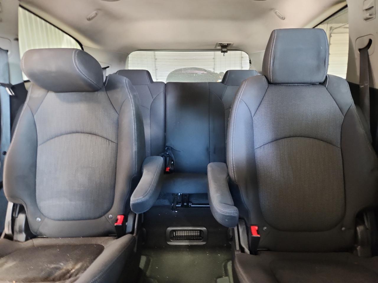 CHEVROLET TRAVERSE LT