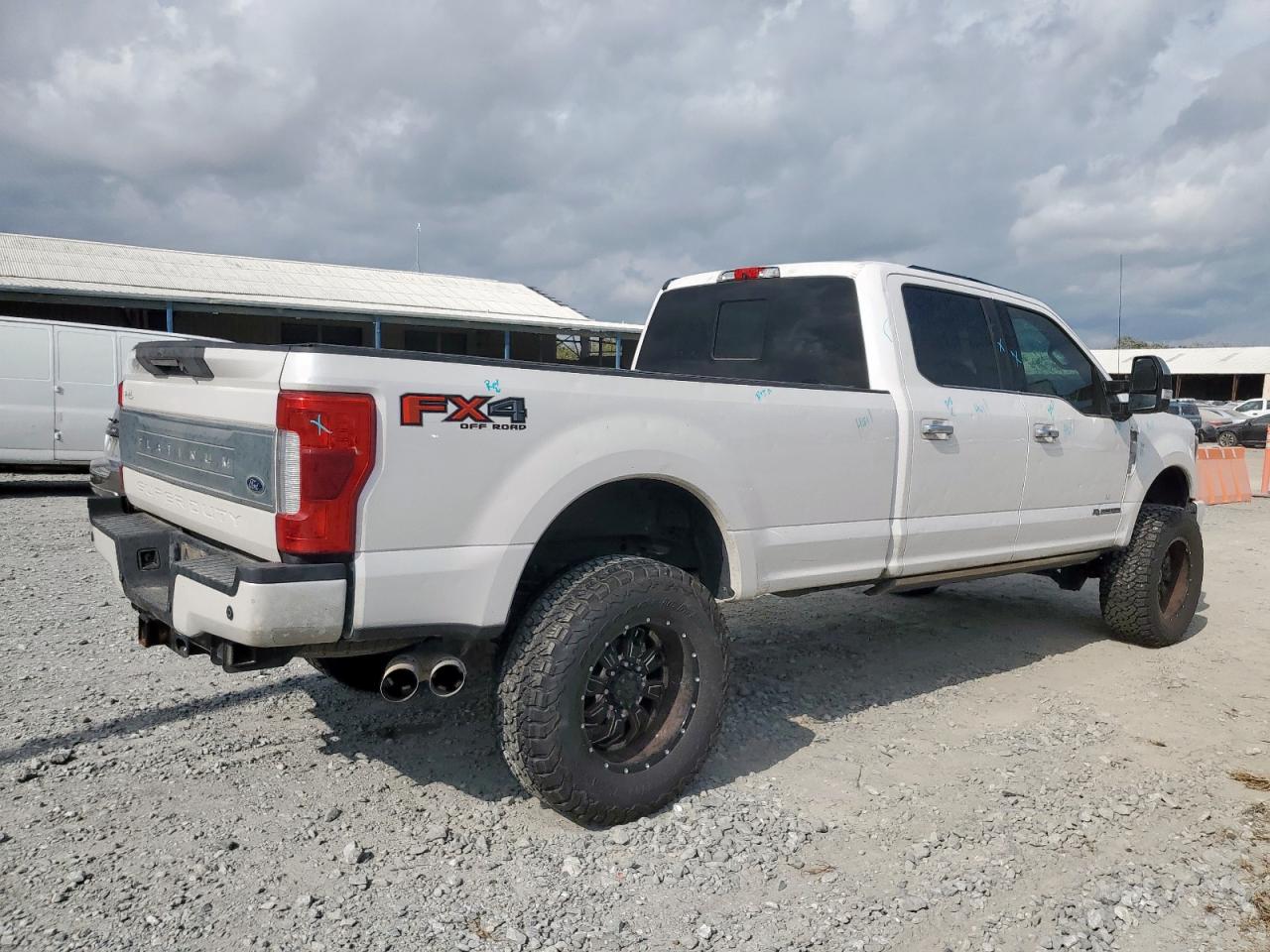 FORD F-350 SUPER DUTY
