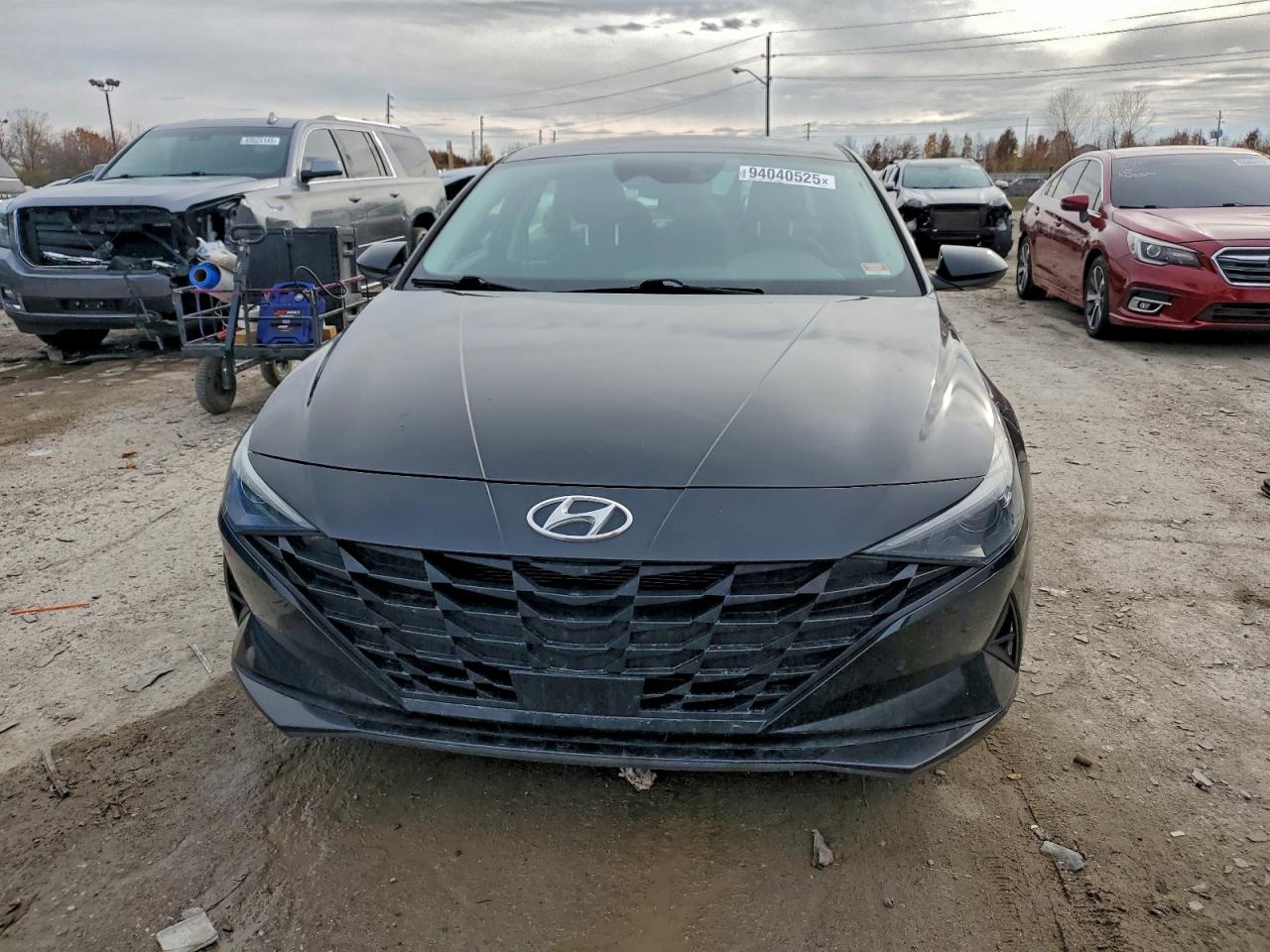 HYUNDAI ELANTRA SEL