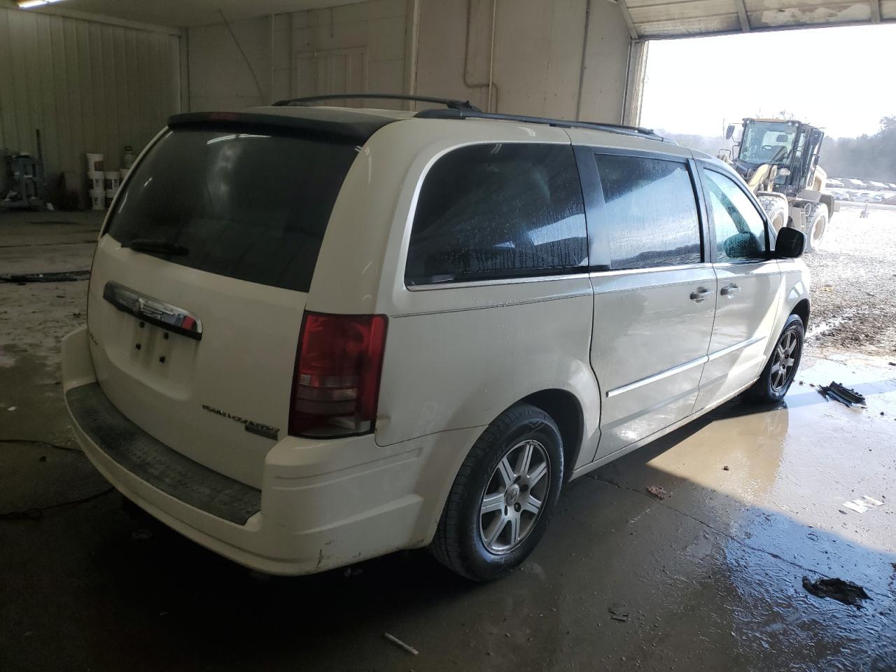 CHRYSLER TOWN & COUNTRY TOURING