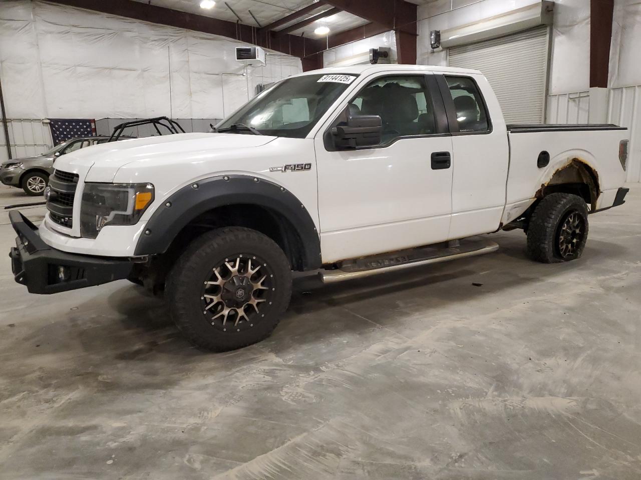 FORD F-150 SUPER CAB