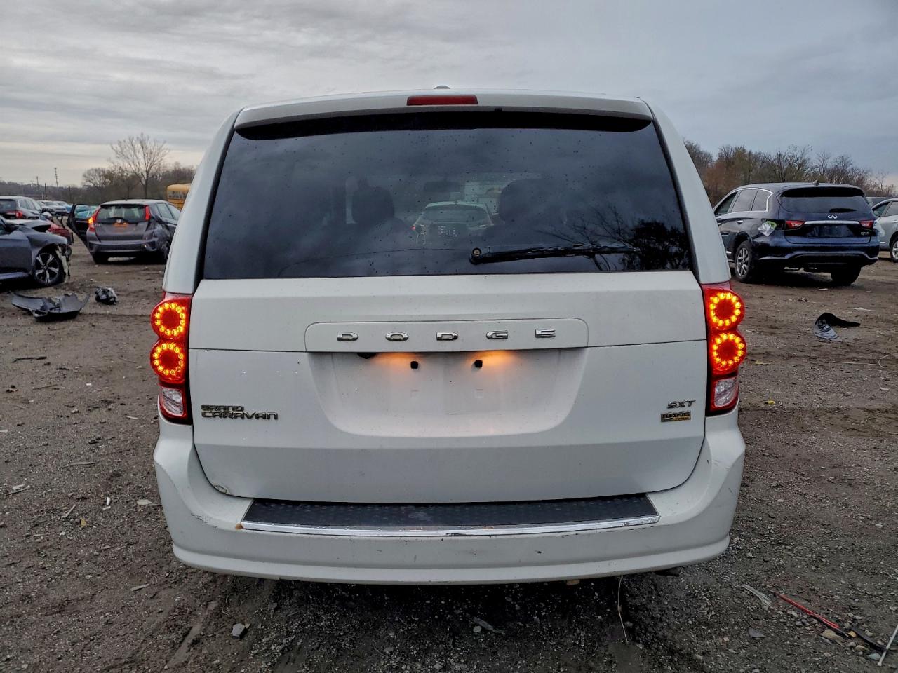 DODGE GRAND CARAVAN SXT
