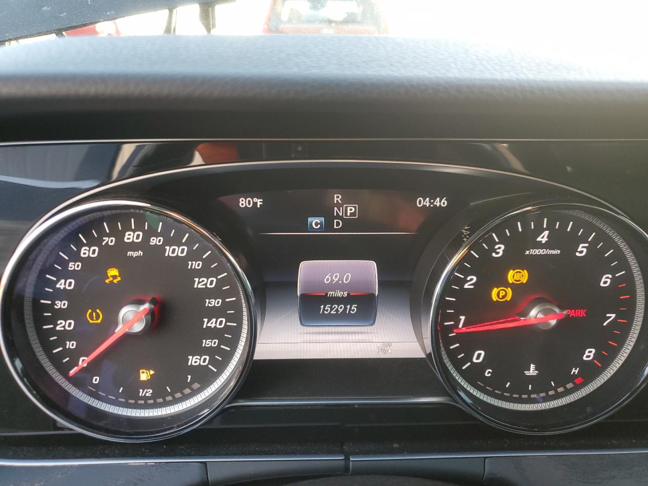 MERCEDES-BENZ E-CLASS 300