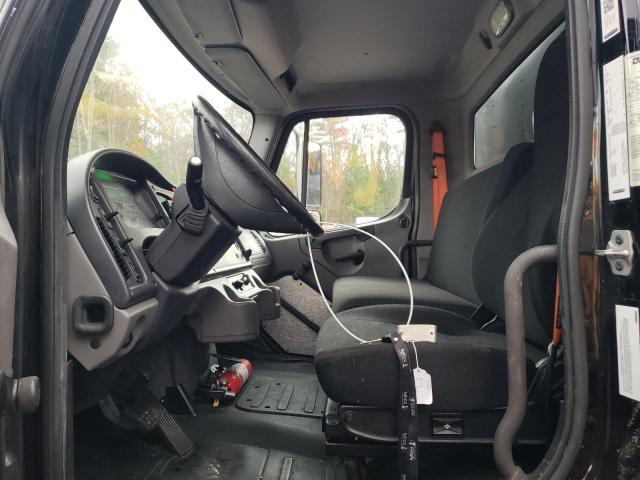 2018 FREIGHTLINER M2 #3292389304