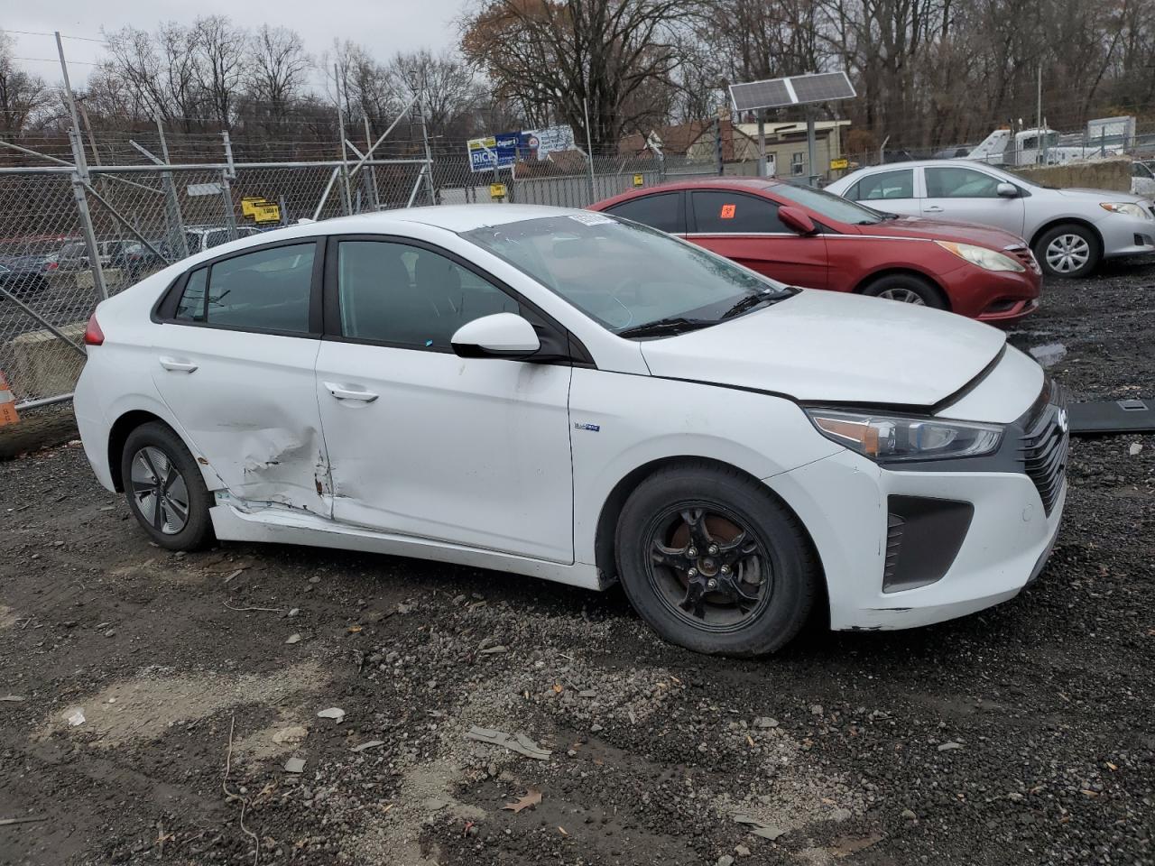 Lot #3310438296 2019 HYUNDAI IONIQ BLUE