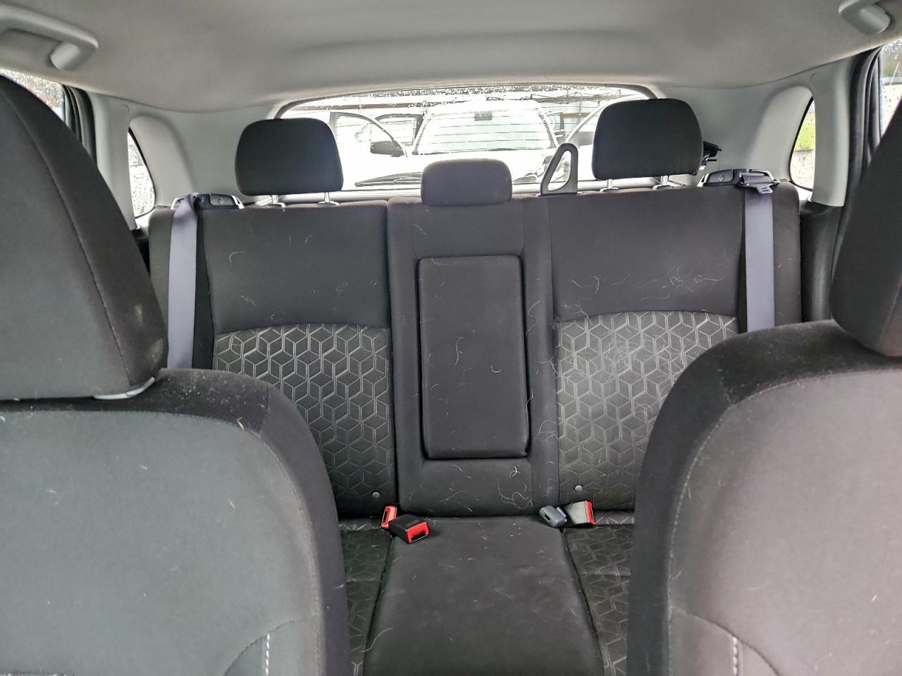 MITSUBISHI OUTLANDER ES