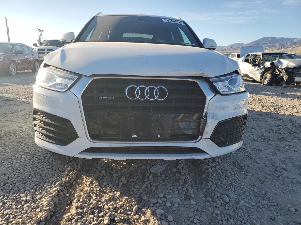 AUDI Q3 PREMIUM