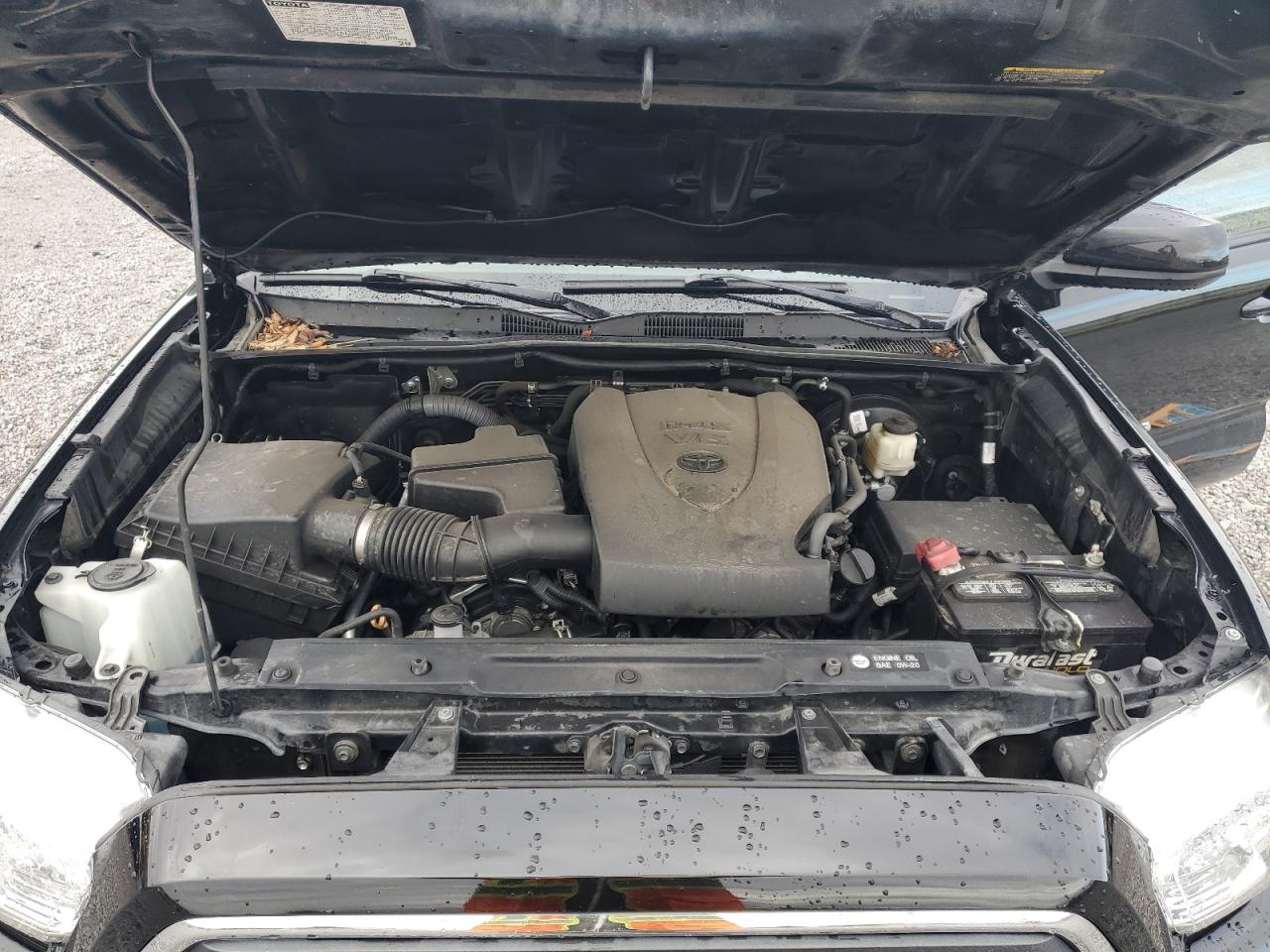 TOYOTA TACOMA DOUBLE CAB