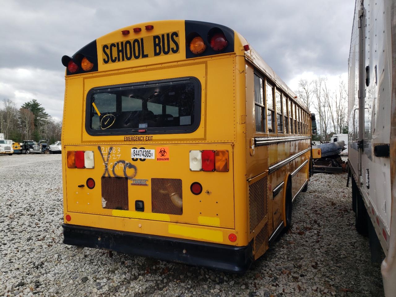 Lot #3278639966 2012 THOMAS SAF-T-LINER HDX