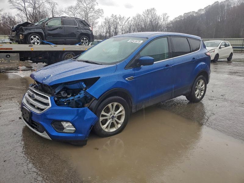 Global Auto Auctions: 2017 FORD ESCAPE SE