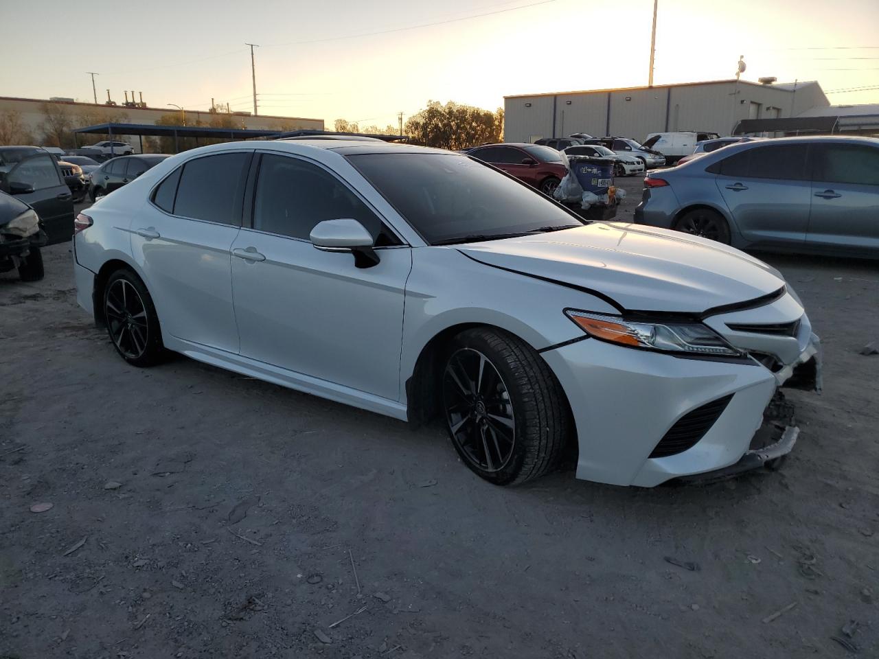TOYOTA CAMRY XSE