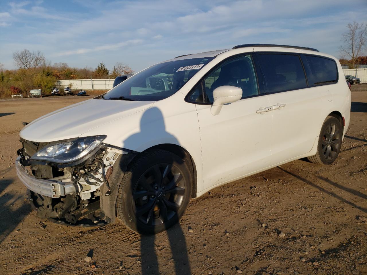 CHRYSLER PACIFICA TOURING L