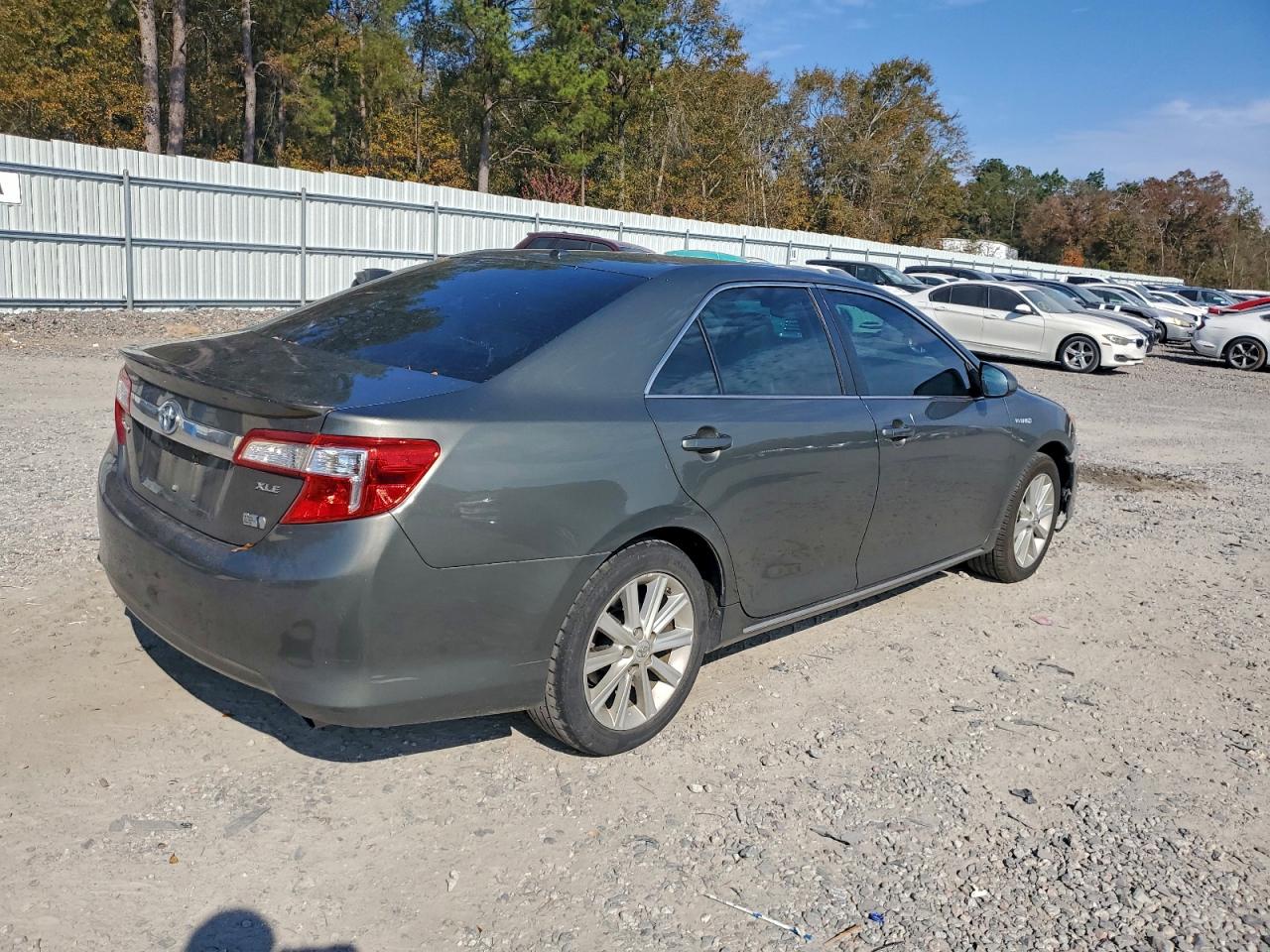 TOYOTA CAMRY HYBRID