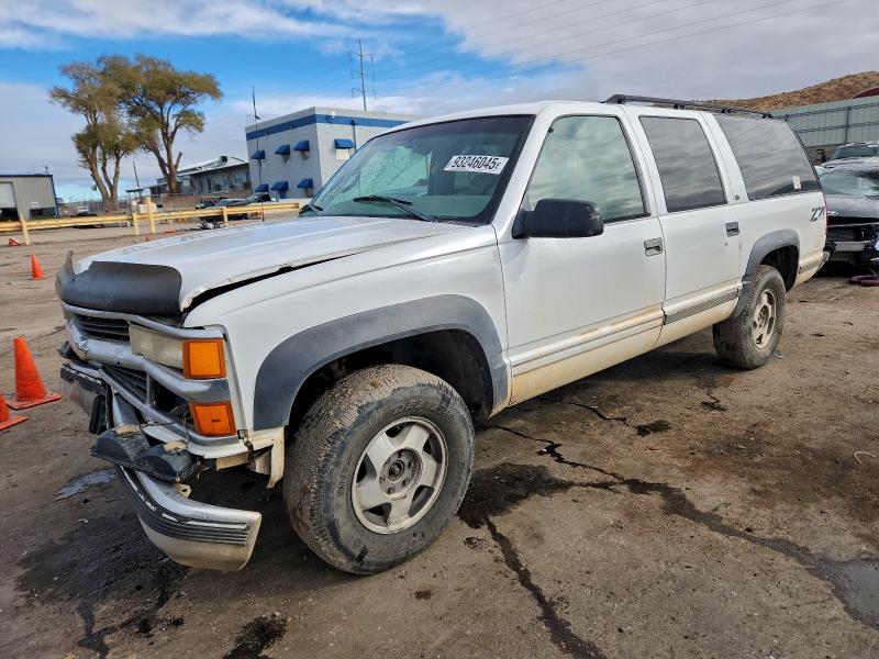 Global Auto Auctions: 1999 CHEVROLET SUBURBAN K
