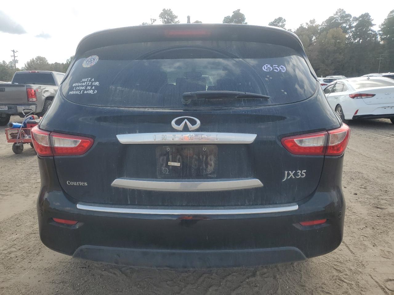 INFINITI JX35