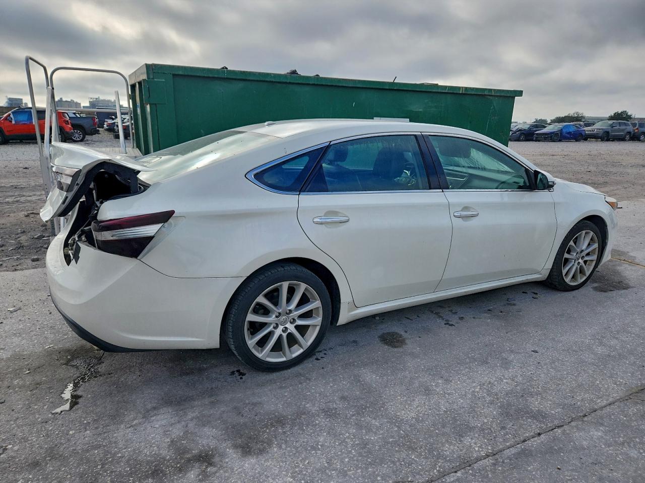 TOYOTA AVALON BASE