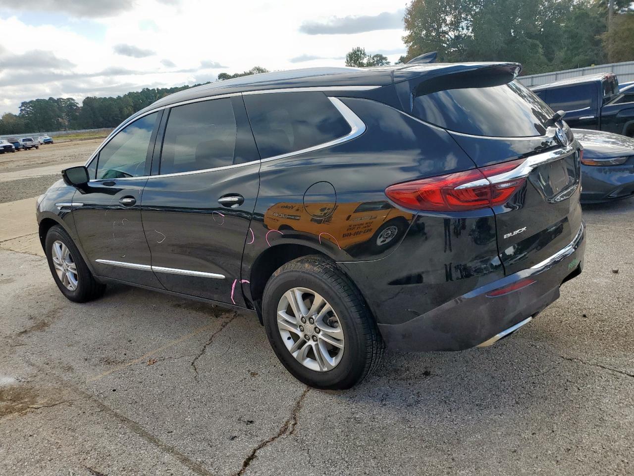 BUICK ENCLAVE ESSENCE