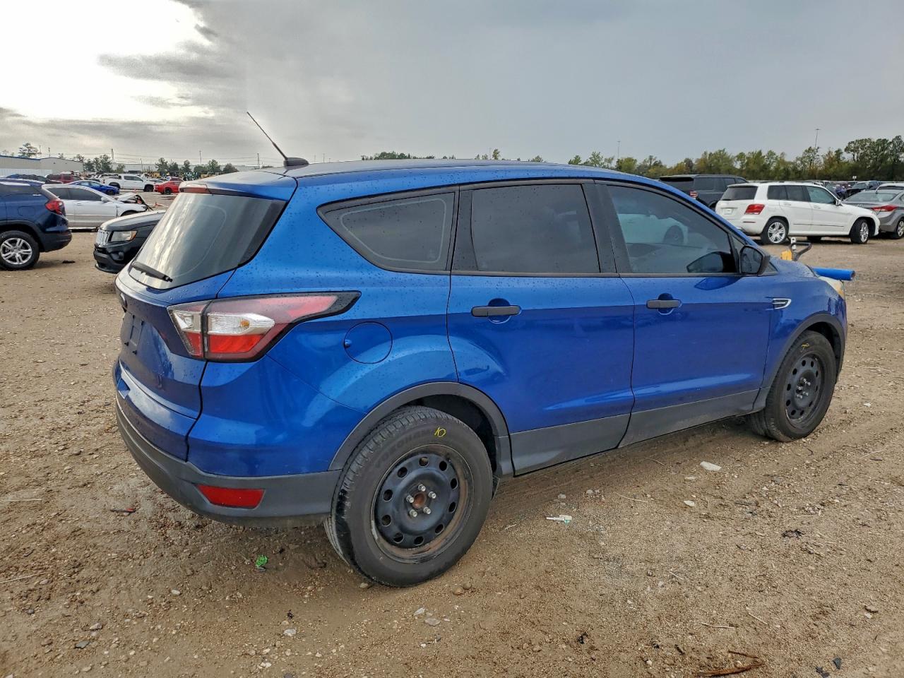 Lot #3304817559 2017 FORD ESCAPE S
