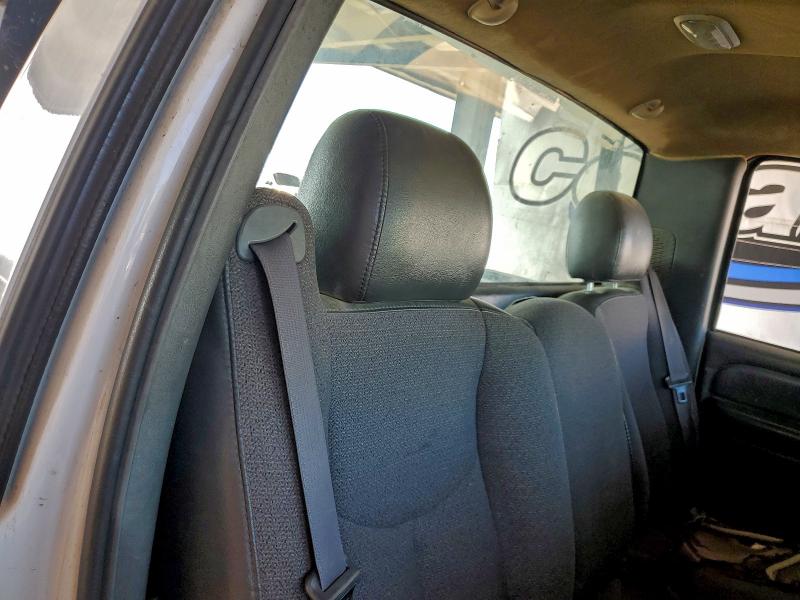 2004 CHEVROLET SILVERADO #3304499594