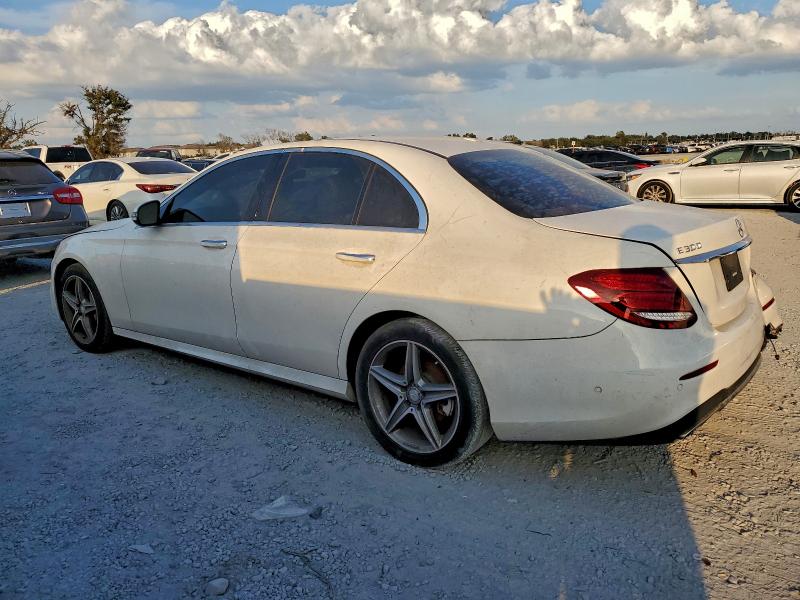 2017 MERCEDES-BENZ E 300 #3305308330