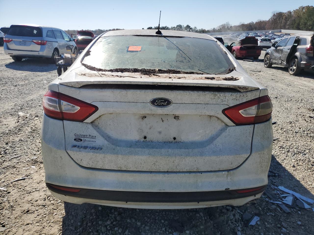 FORD FUSION SE