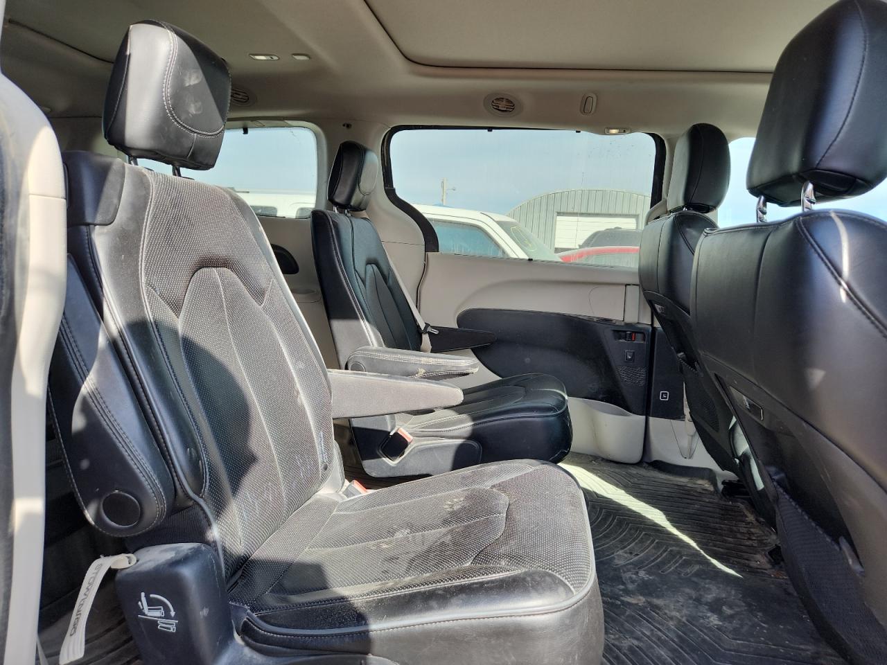 CHRYSLER PACIFICA LIMITED