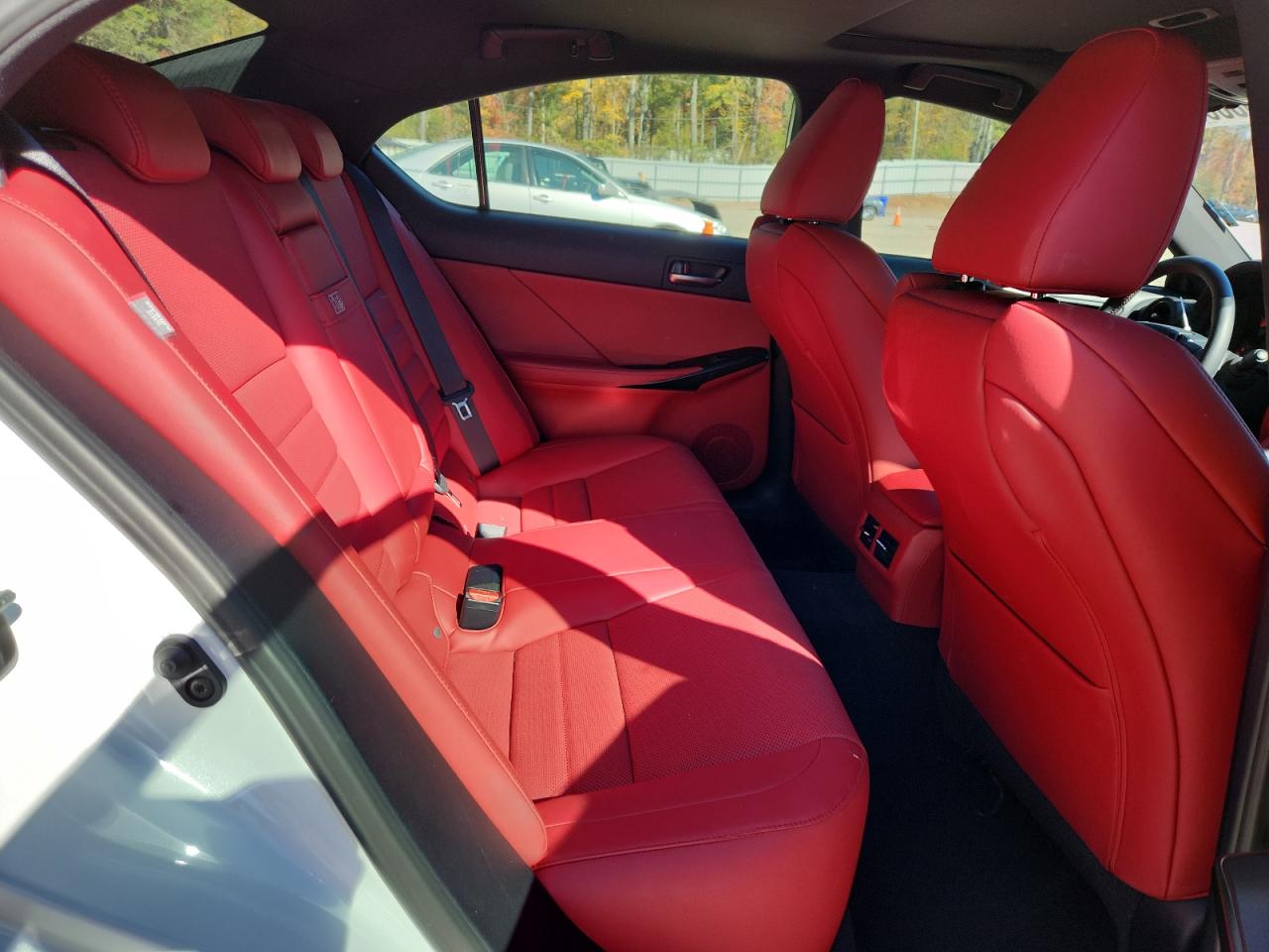 LEXUS IS 350 F SPORT DESIGN