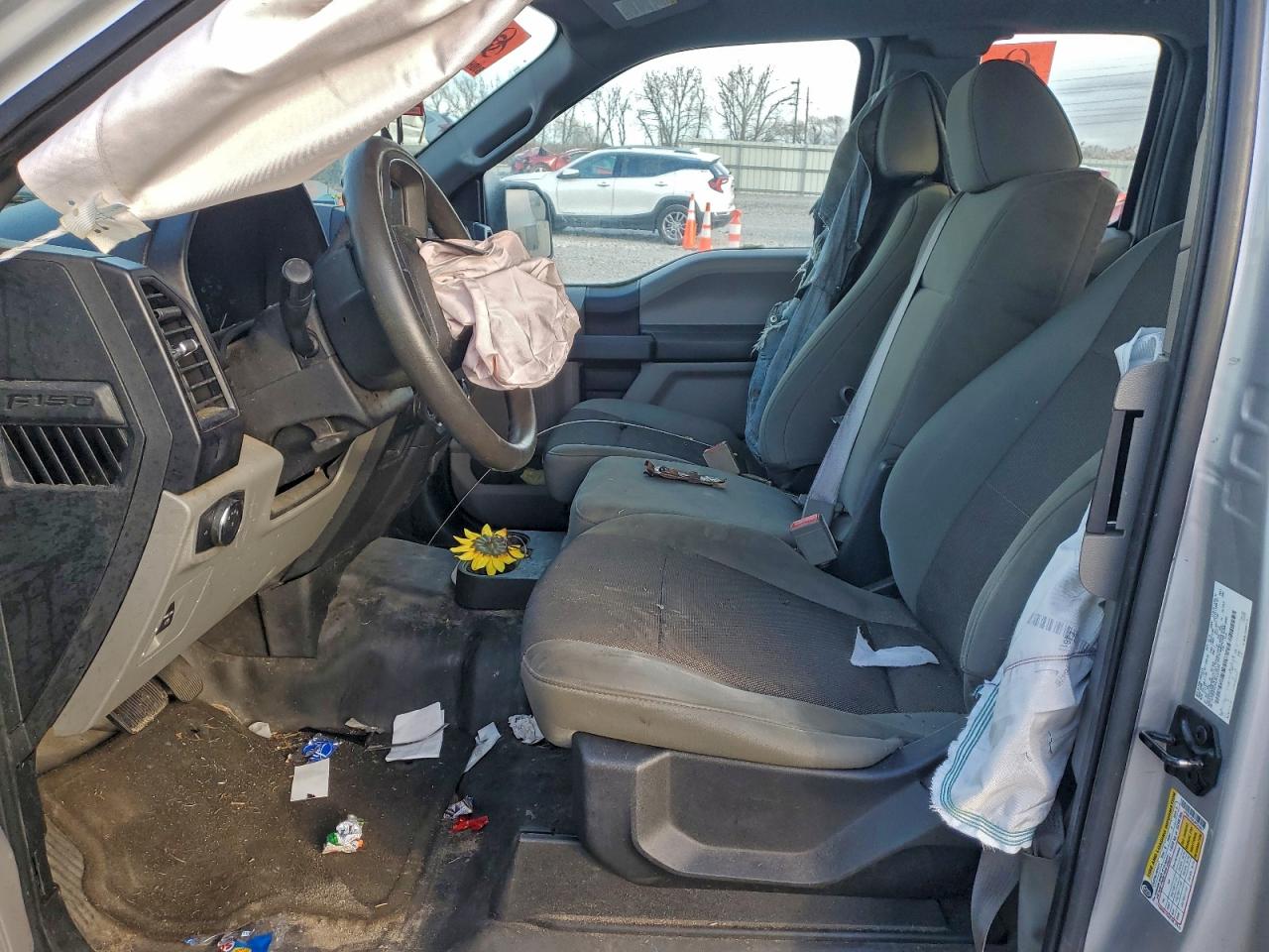 FORD F-150 SUPER CAB