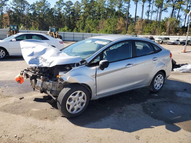 Global Auto Auctions: 2013 FORD FIESTA SE