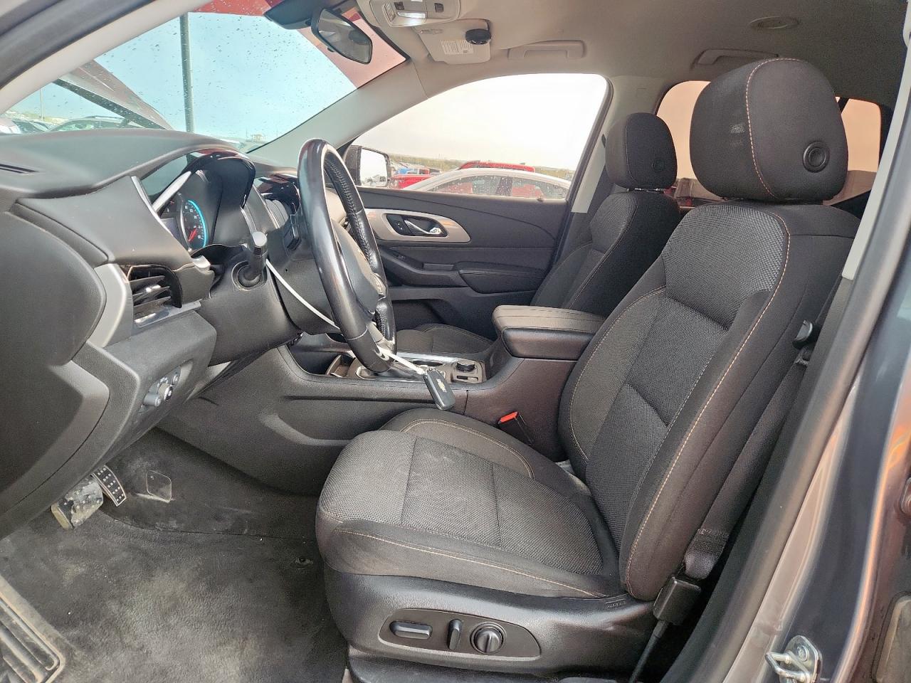 CHEVROLET TRAVERSE LT