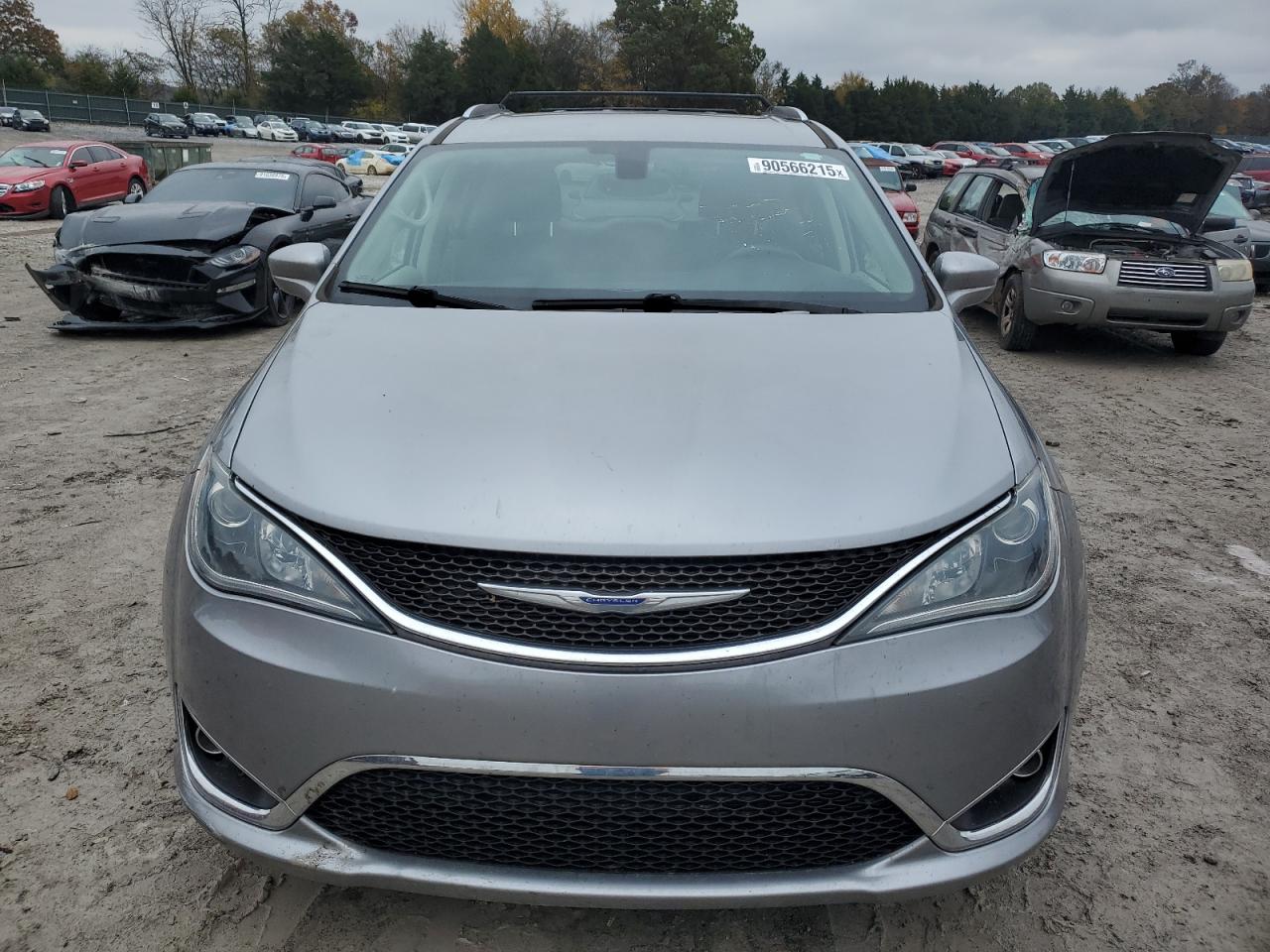 CHRYSLER PACIFICA TOURING L