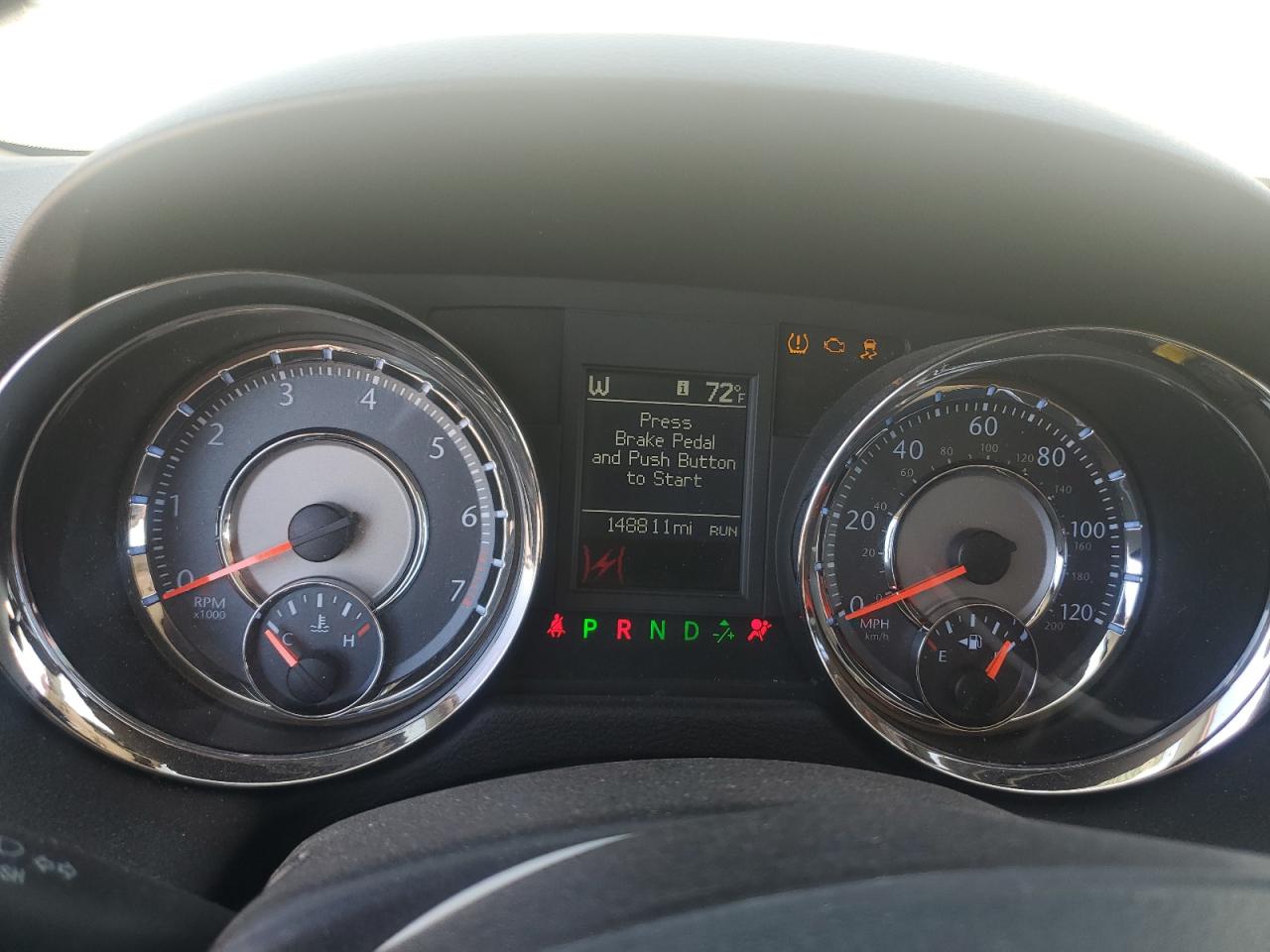 CHRYSLER TOWN & COUNTRY TOURING L