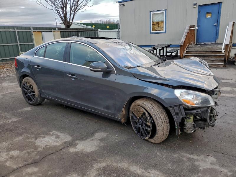 2013 VOLVO S60 T5 #3304753919
