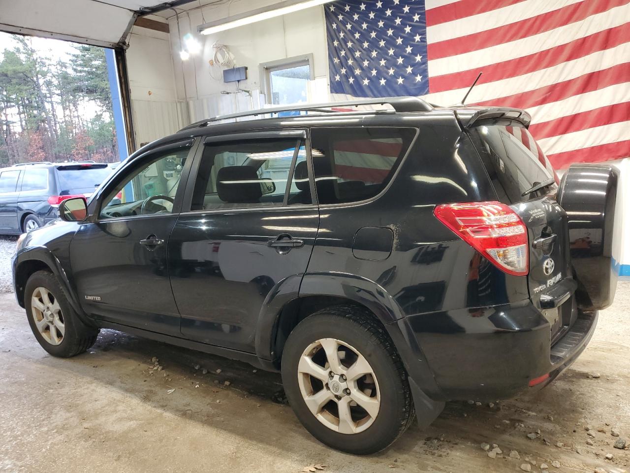 TOYOTA RAV4 LIMITED