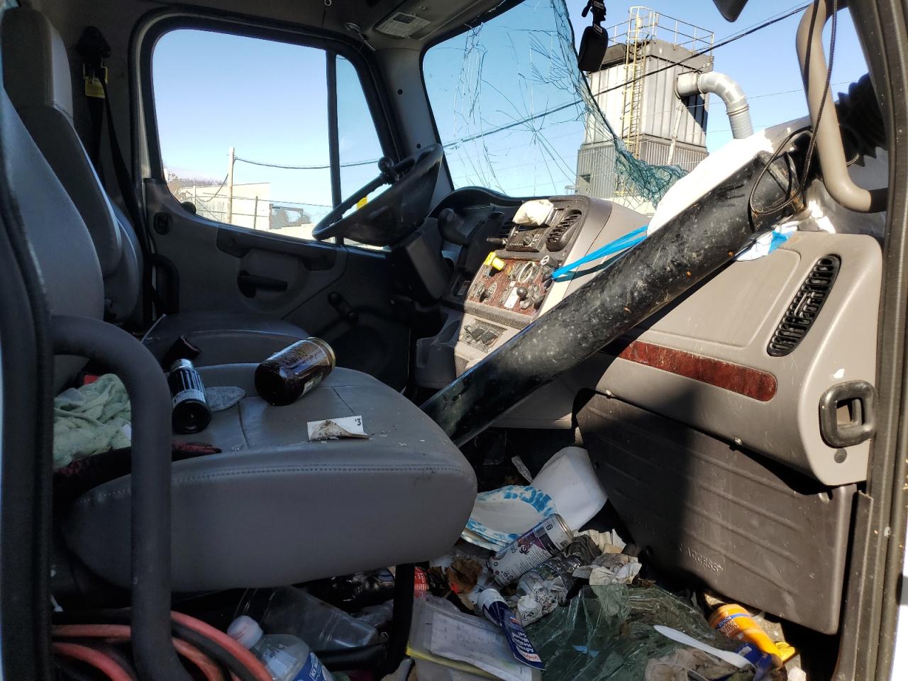 Lot #3297951778 2022 FREIGHTLINER M2 106 MED