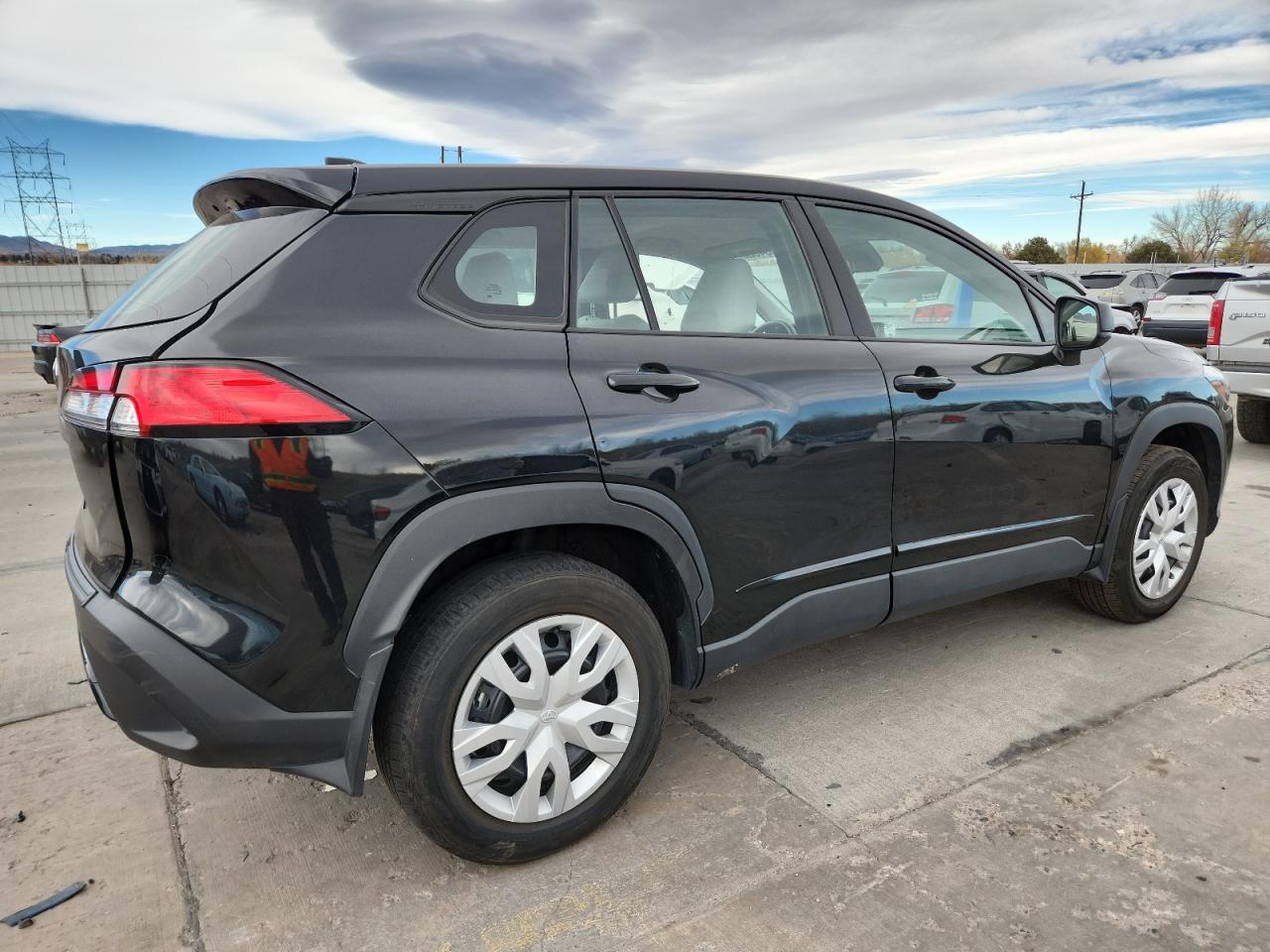 TOYOTA COROLLA CROSS L