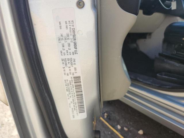 2012 CHRYSLER TOWN & COU - 2C4RC1CG3CR267284