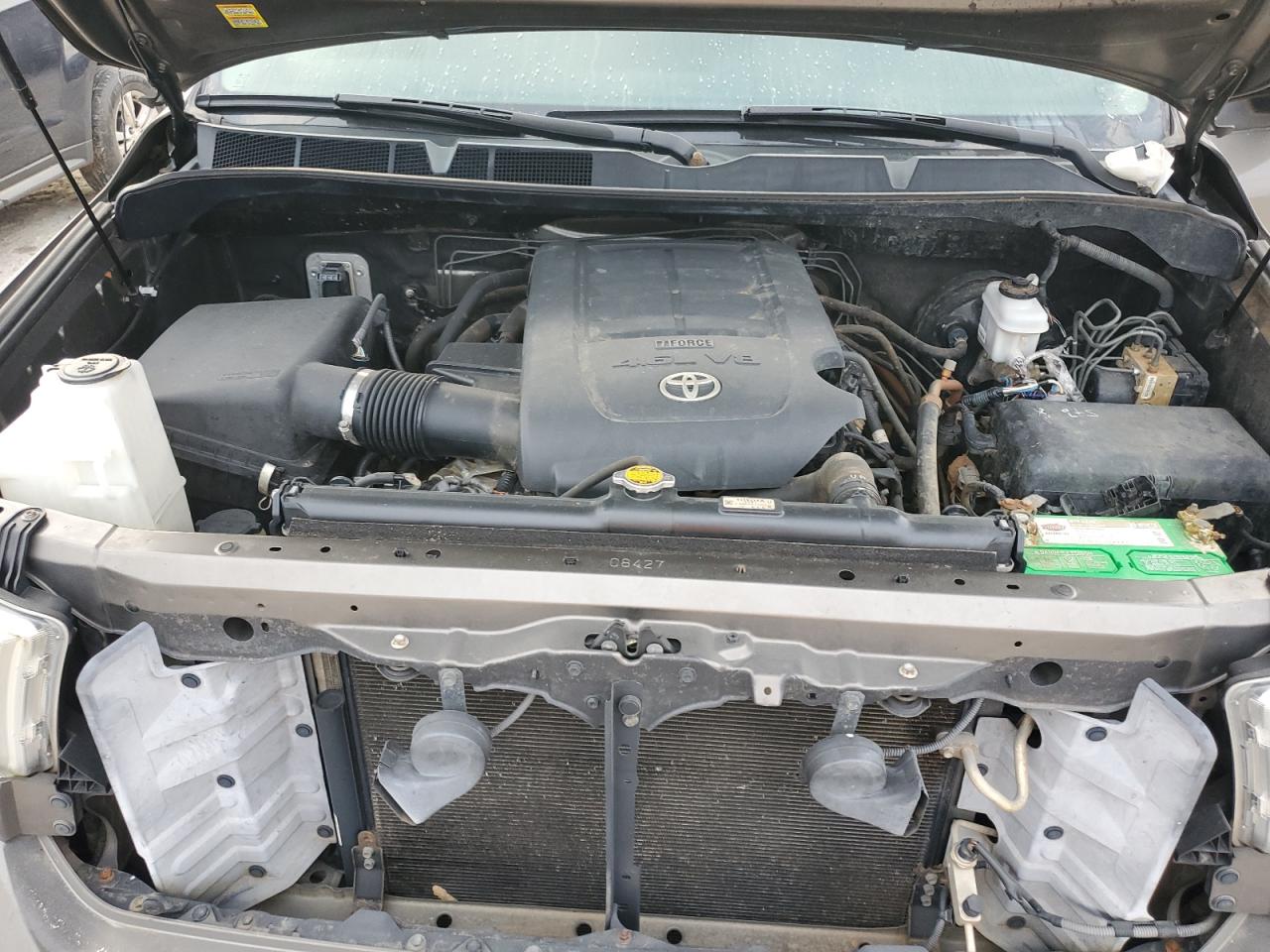 TOYOTA TUNDRA CREWMAX SR5