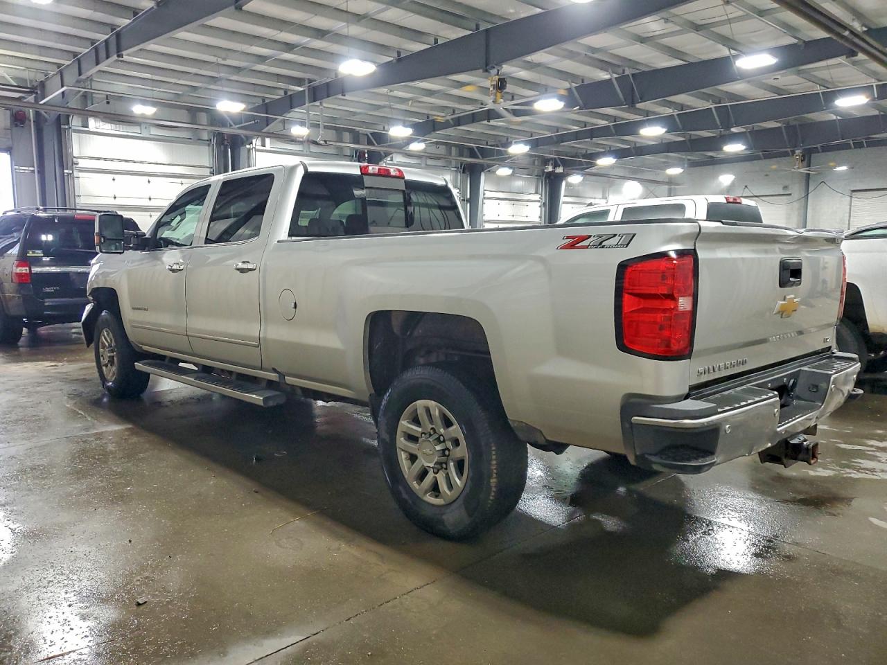 CHEVROLET SILVERADO K3500 LTZ