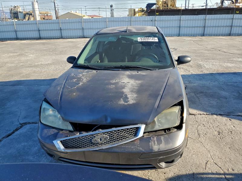 2006 FORD FOCUS ZX3 #3297967786