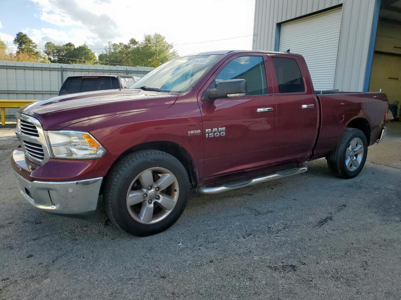 RAM 1500 SLT