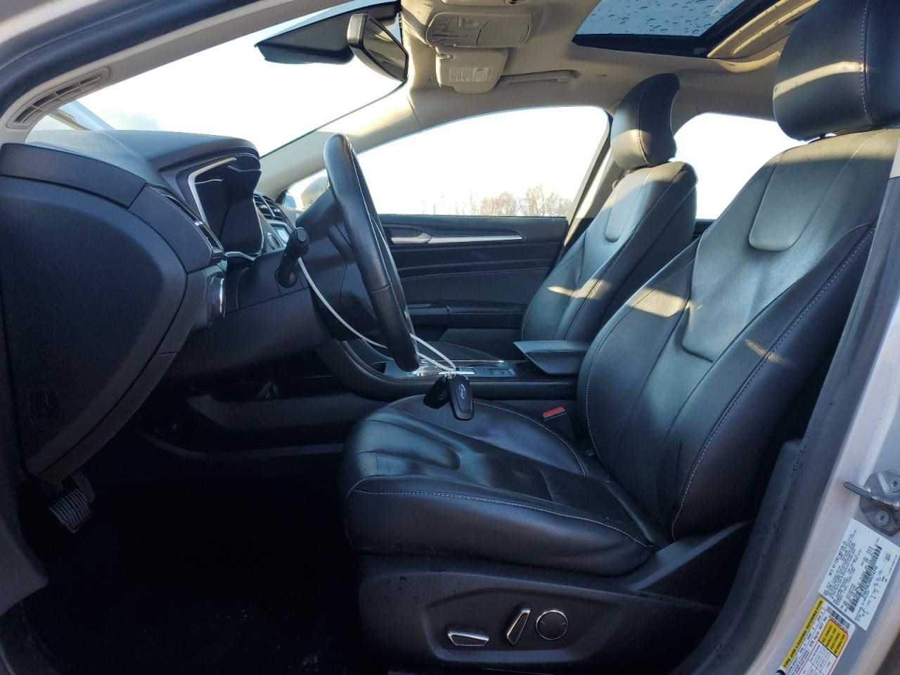 FORD FUSION TITANIUM