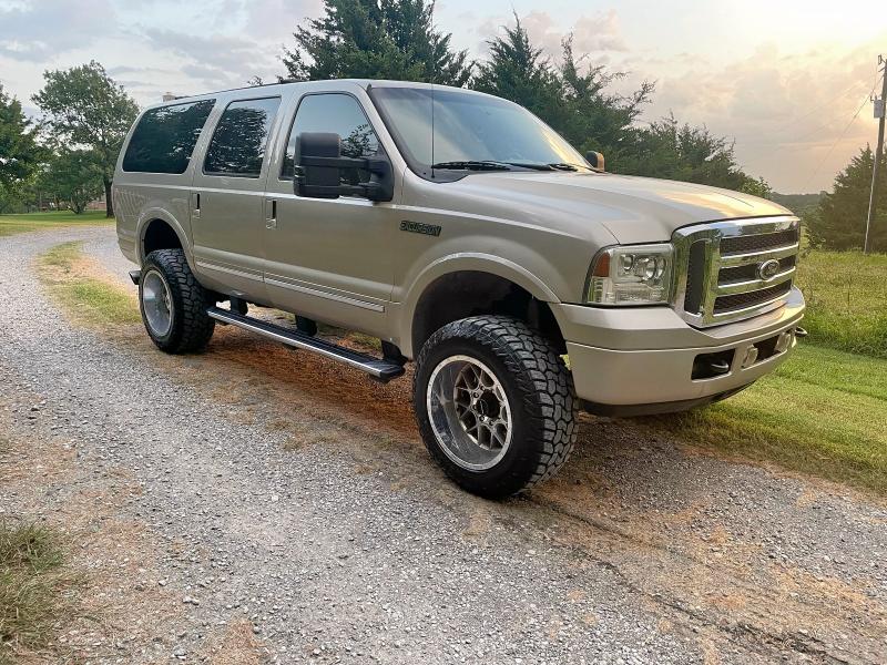 Global Auto Auctions: 2005 FORD EXCURSION