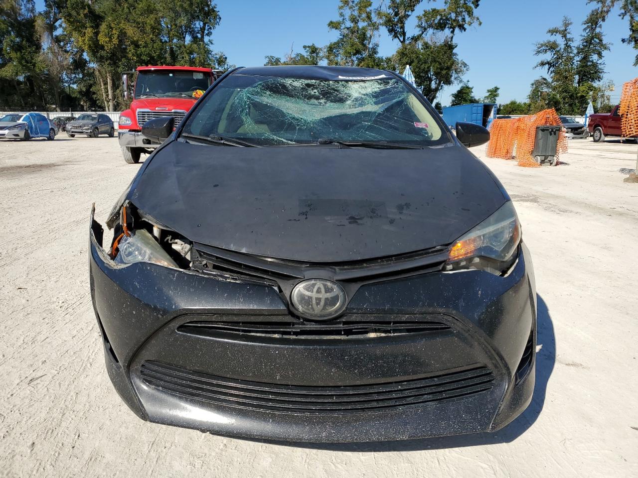 Lot #3302855933 2018 TOYOTA COROLLA L