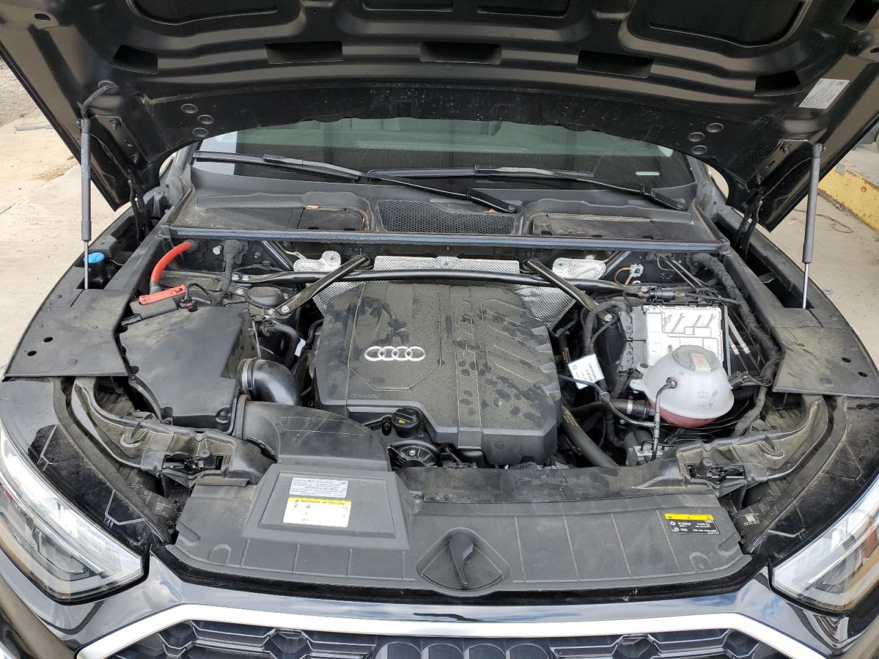 AUDI Q5 PREMIUM PLUS 45