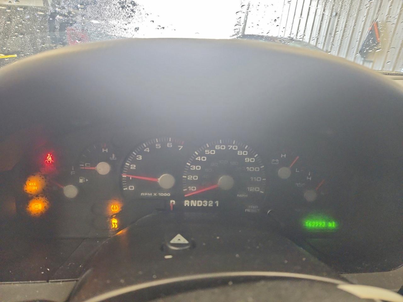 Lot #3297186927 2005 FORD EXPLORER X