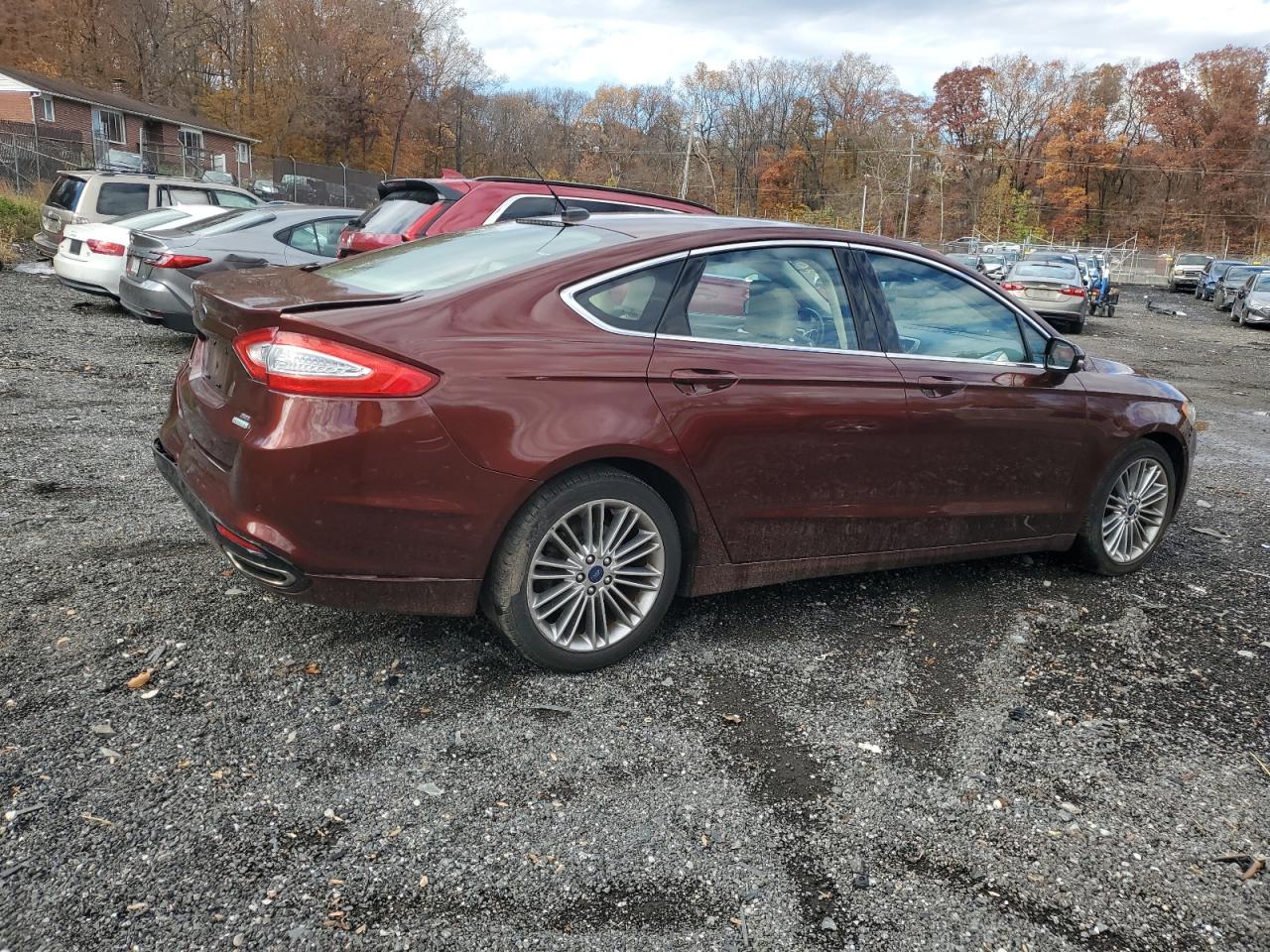 FORD FUSION SE