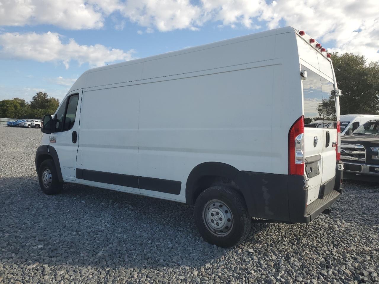 RAM PROMASTER 2500 HIGH